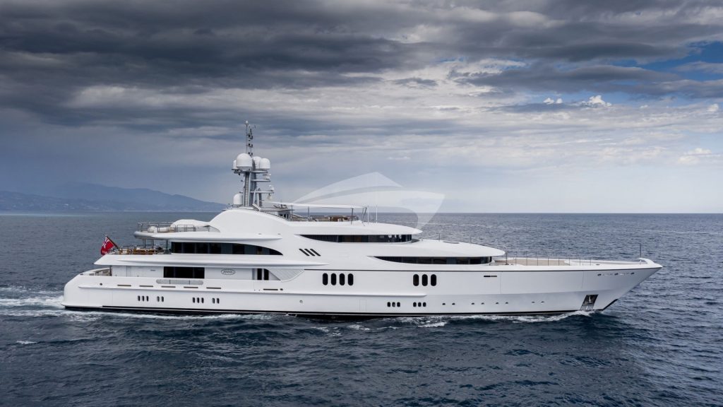 Private Catamaran Charter: Redefining Luxury Ocean Adventures